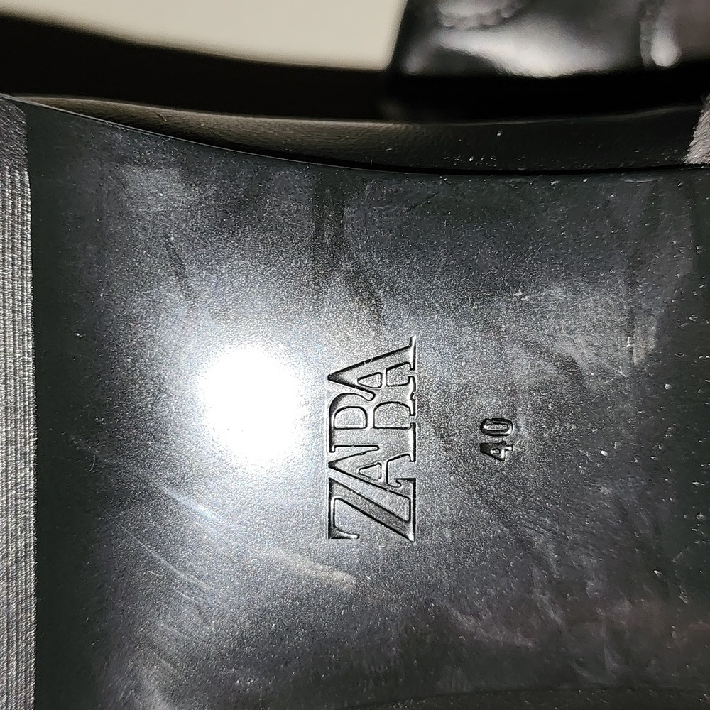 Zara Brand New Black Western Faux Leather Boots - Picture 10 of 11